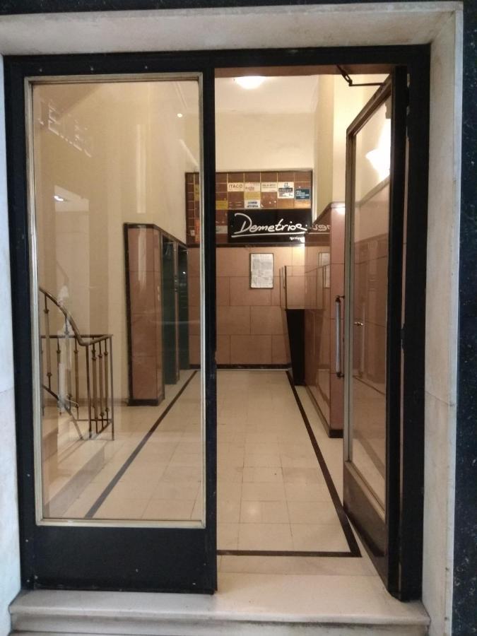 V17 Syntagma Studio Афины Экстерьер фото